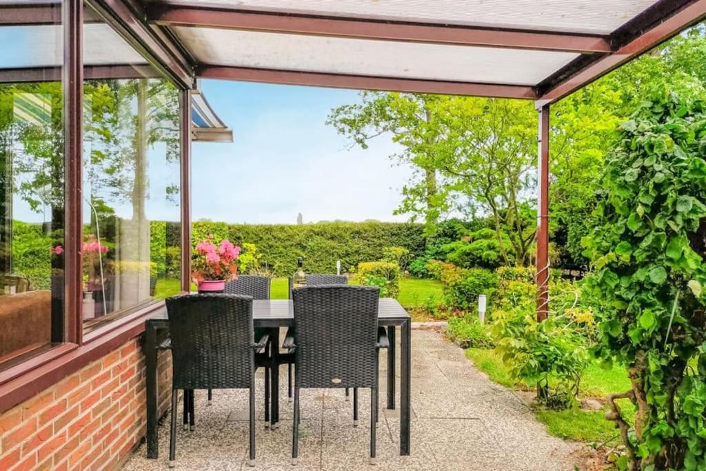 Zeeuwse Rust Stavenisse Villa Exterior foto